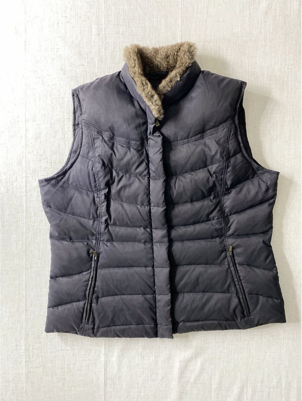 Eddie Bauer Womens XL Down Puffer Vest Black Quilted Faux Fur Collar Gorpcore